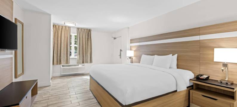 美茵斯坦套房酒店诺克斯维尔 - 雪松崖(MainStay Suites Knoxville - Cedar Bluff)图片