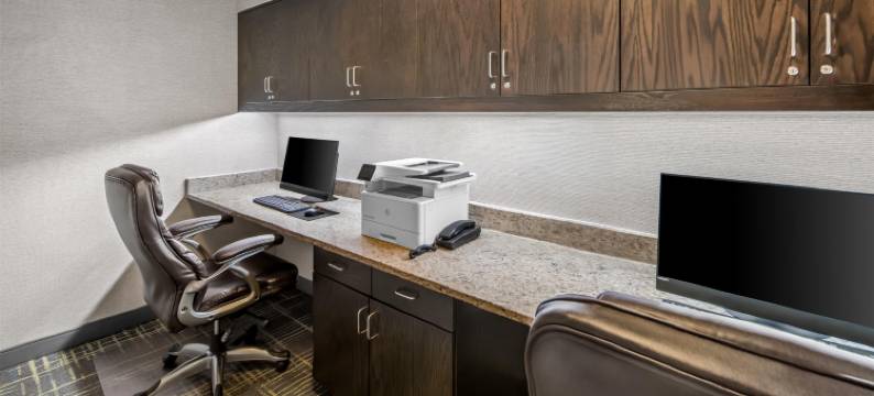 欢朋酒店及套房-坎普泉/安德鲁斯空军基地(Hampton Inn & Suites Camp Springs/Andrews AFB)图片