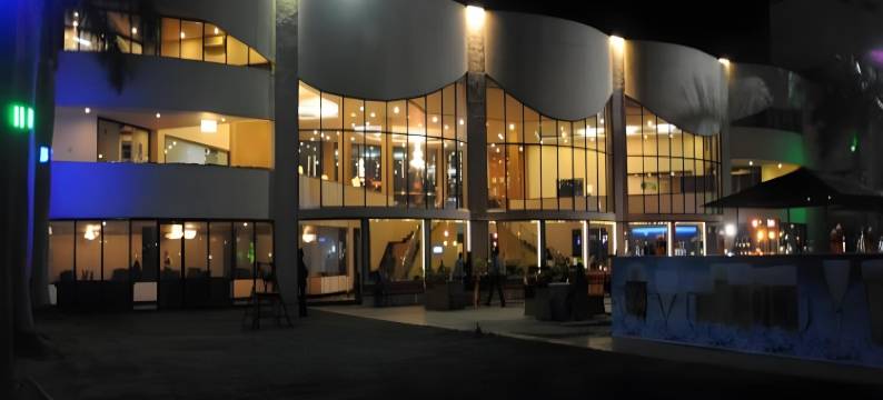 默兹木星业务和豪华酒店(Meuse Jupiter Business and Luxury Hotel)图片