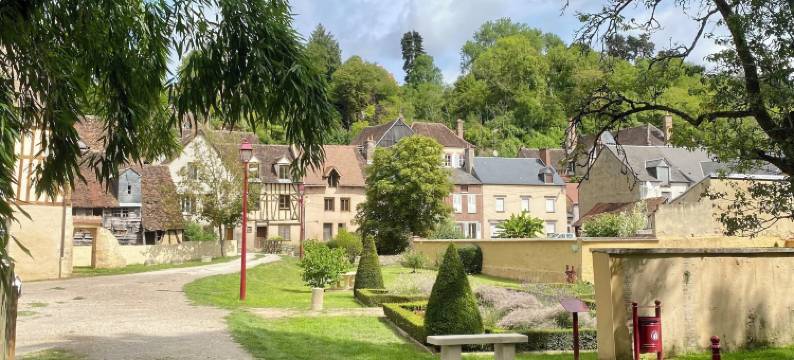 谷仓粮仓(La Grange à Grains - Château-Renard)图片