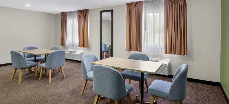 舒眠酒店及套房 - 牛津 - 大学区域(Sleep Inn & Suites - Oxford - University Area)图片