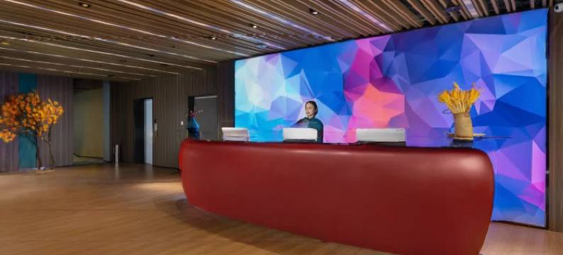 深圳华怡HOTEL(体育中心八卦岭地铁站店)图片