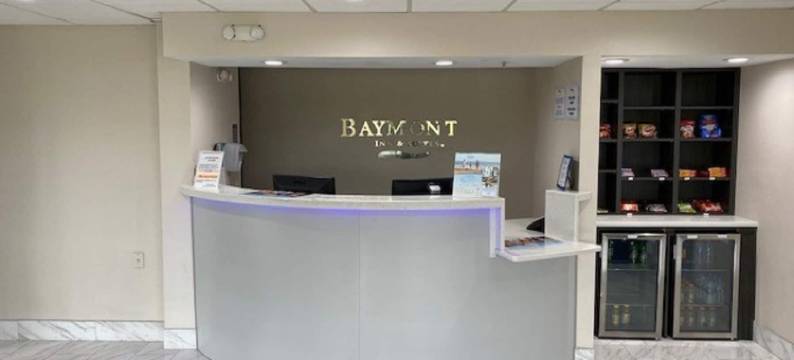 托皮卡呗盟套房酒店(Baymont by Wyndham Topeka)图片