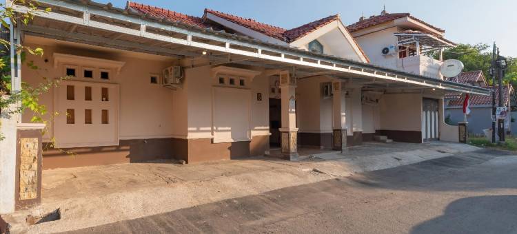 厄本维尤霍特尔桑伊西雷邦(Urbanview Hotel Sany Cirebon)图片
