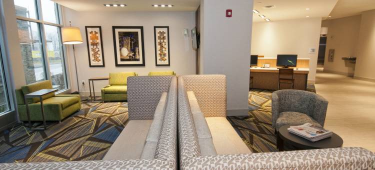 洲际酒店集团智选假日套房酒店约翰斯敦(Holiday Inn Express & Suites JOHNSTOWN by IHG)图片