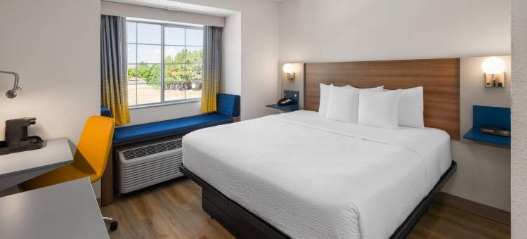丹佛机场麦客达温德姆套房酒店(Microtel Inn & Suites by Wyndham Denver Airport)图片