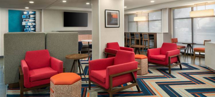 诺福克维吉尼亚海滩欢朋酒店(Hampton Inn Norfolk/Virginia Beach)图片