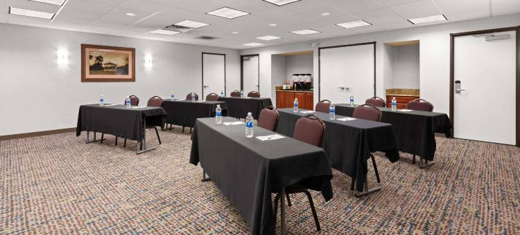 希尔顿欢朋套房酒店-伯灵顿(Hampton Inn & Suites Burlington)图片
