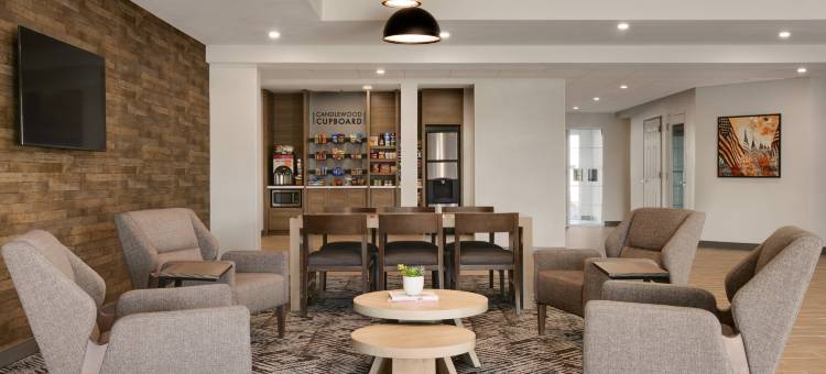 Candlewood Suites 费耶特维尔布拉格堡(Candlewood Suites Fayetteville Fort Bragg)图片