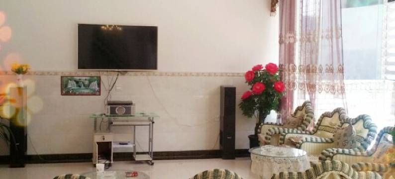 雅安山村奇迹山庄图片