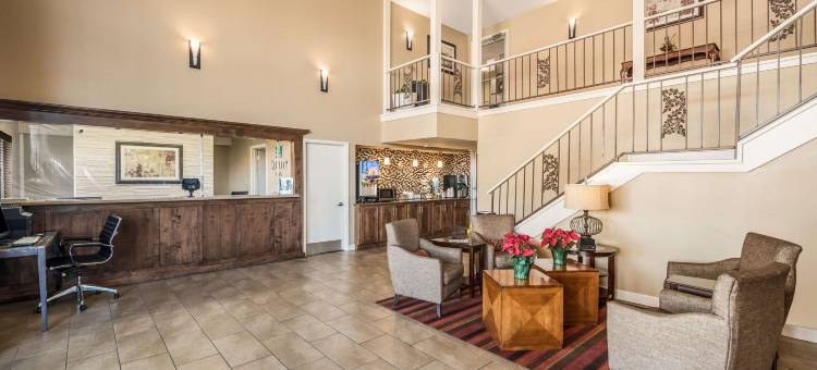 阿卡德尔菲亚-大学区凯艺酒店(Quality Inn Arkadelphia - University Area)图片