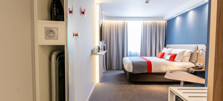 波尔多洛尔蒙智选假日酒店(Holiday Inn Express Bordeaux - Lormont)图片