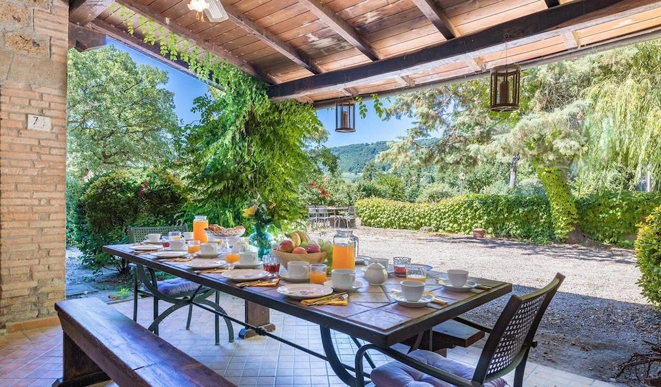 Poggio le Martore 14 Hotel Overview