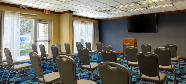 希尔顿欢朋套房酒店-杰克逊维尔迪尔伍德公园(Hampton Inn & Suites by Hilton Jacksonville Deerwood Park)图片