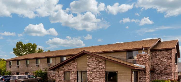 哈特福德温德姆速8酒店(Super 8 by Wyndham Hartford WI)图片