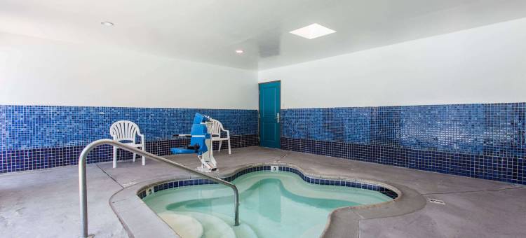 埃尔卡洪圣地亚哥东戴斯酒店(Days Inn by Wyndham San Diego-East/El Cajon)图片