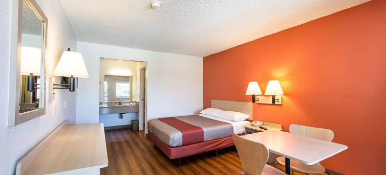 里诺机场6号汽车旅馆 - 斯帕克斯(Motel 6 Sparks, NV - Airport - Sparks)图片