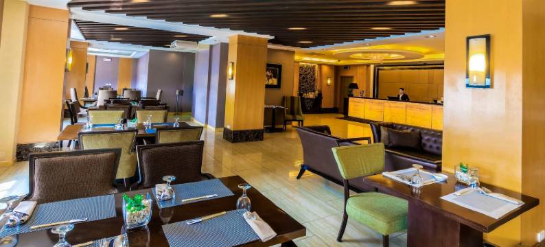 巴朗牙广场酒店(The Plaza Hotel Balanga City)图片