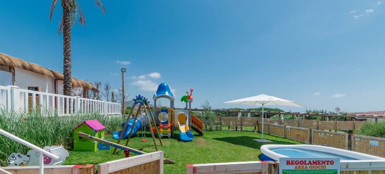 库梅哈海滩俱乐部酒店(Cumeja Beach Club & Hotel)图片