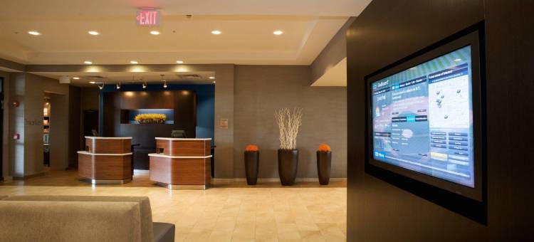 路易斯威尔机场万怡酒店(Courtyard Louisville Airport)图片