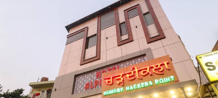 OYO Hotel O Alpine Inn图片