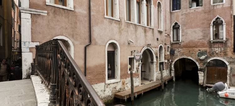 阿尔安吉罗艺术酒店(All’Angelo Art Hotel)图片