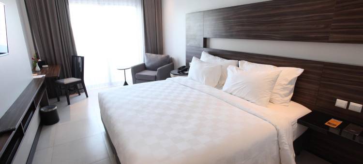 赫利俄斯博恩酒店(Helios Hotel & Convention)图片