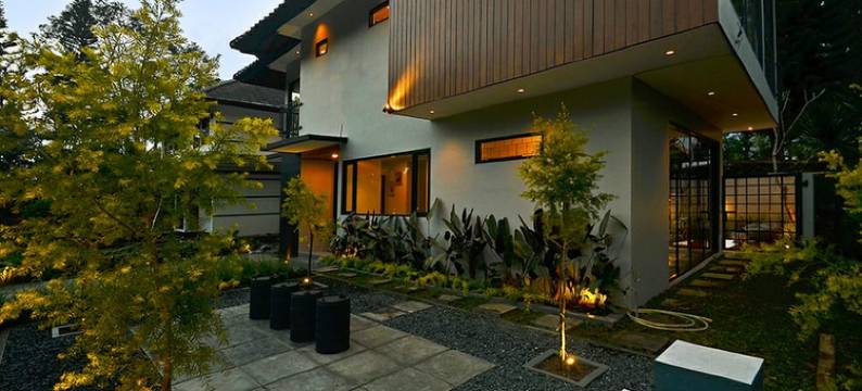 Villa Amethyst KB-5 Lembang 4 Bedrooms with Private Pool图片