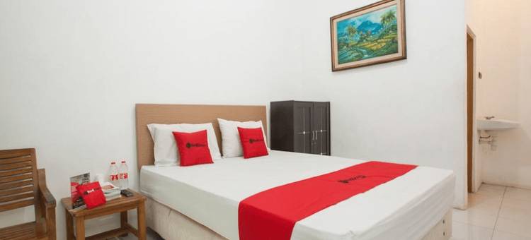 红多兹Plus酒店-近玛琅镇广场(RedDoorz Plus Near Malang Town Square)图片