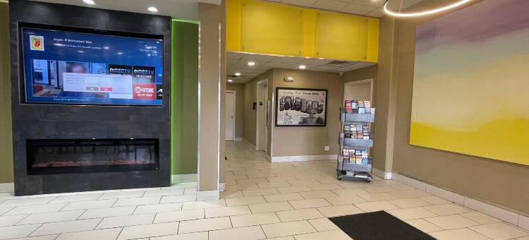 科罗拉多斯普林斯-众神花园温德姆速8酒店(Super 8 by Wyndham Colo. Sprs. Garden of the Gods)图片