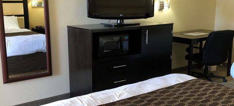 拜伦贝斯特韦斯特套房酒店(Best Western Inn  Suites)图片