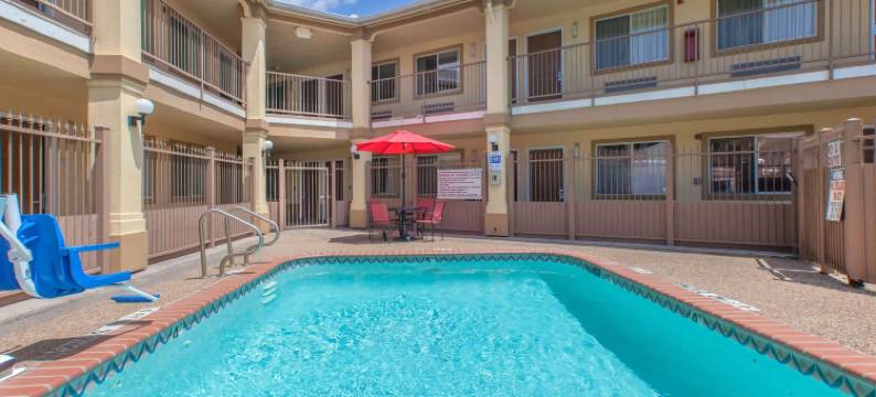 佛里斯特希尔骑士酒店(Knights Inn Forest Hill)图片