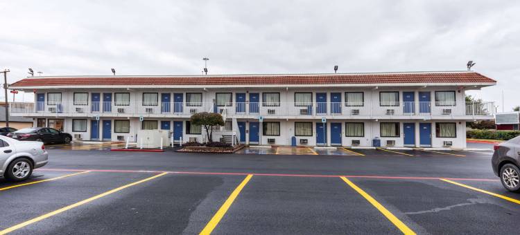 德克萨斯北里奇兰希尔斯 6 号汽车旅馆(Motel 6 North Richland Hills, TX)图片