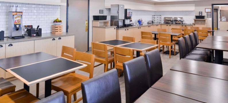 卡尔森列克星敦公园乡村宾馆加套房(Country Inn & Suites by Radisson, Tinley Park, IL)图片