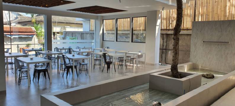 拉帕特玛雅哈特高级酒店(Hart Hotel Premium Rapatmaja)图片