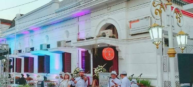 三宝垄豪兹特尔青年旅馆(Hazotel Semarang)图片