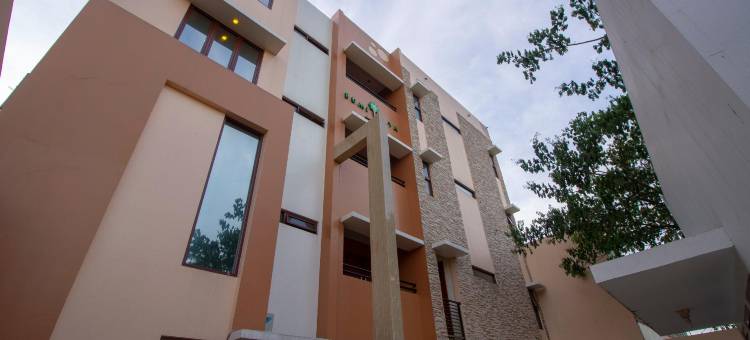 宾塔罗商务区红多兹Plus酒店(RedDoorz Plus @ CBD Bintaro)图片