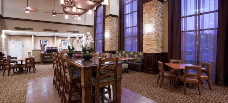 肖洛市派恩托普欢朋套房酒店(Hampton Inn & Suites Show Low-Pinetop)图片