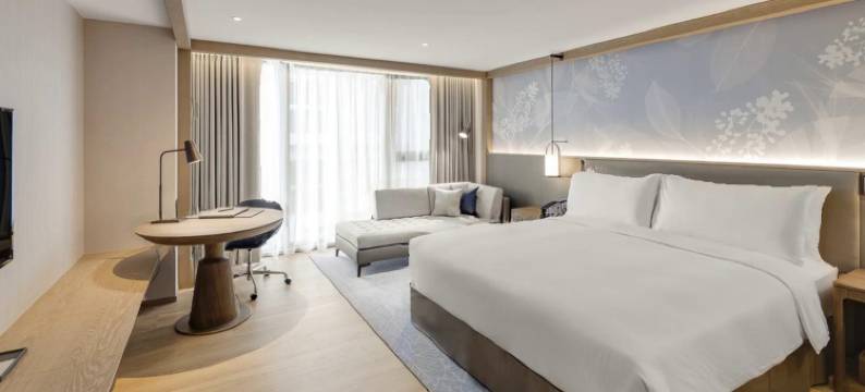 台北中山九昱希尔顿逸林酒店图片