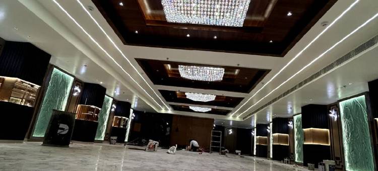 由MNG房间提供的大酒店(Hotel Majestic Grand By MNG Rooms)图片