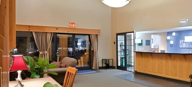 洲际酒店集团格兰茨帕斯智选假日酒店(Holiday Inn Express GRANTS PASS by IHG)图片