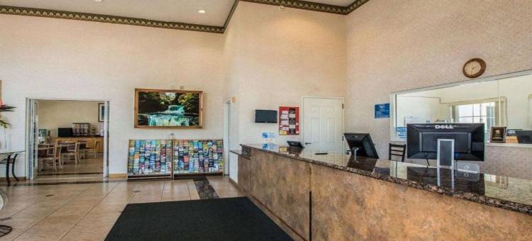 欧申赛德码头罗德威旅馆(Motel 6 Oceanside, CA – Marina / Camp Pendleton)图片