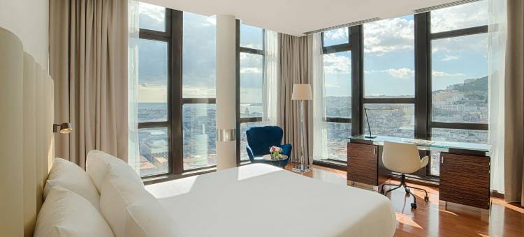 那不勒斯全景诺瀚酒店(NH Napoli Panorama)图片