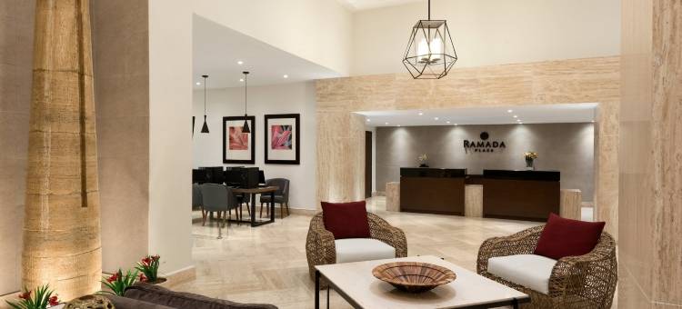 莱昂广场华美达酒店(Ramada Plaza by Wyndham Leon)图片