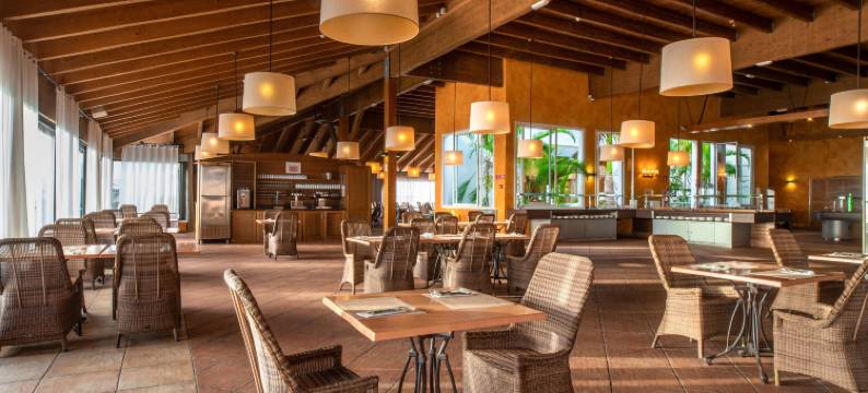 兰德马尔科斯塔洛斯吉甘特斯家庭度假村(Landmar Costa Los Gigantes Family Resort)图片