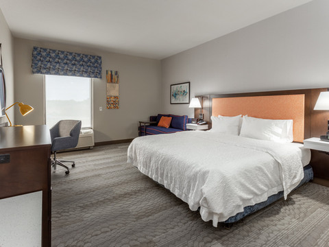 希尔顿欢朋酒店-杰斐逊城首都购物中心