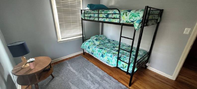 Avon Lake- The Lake House图片