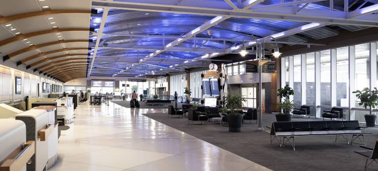 智选假日套房酒店格林斯伯勒 - 机场地区(Holiday Inn Express & Suites Greensboro - Airport Area)图片