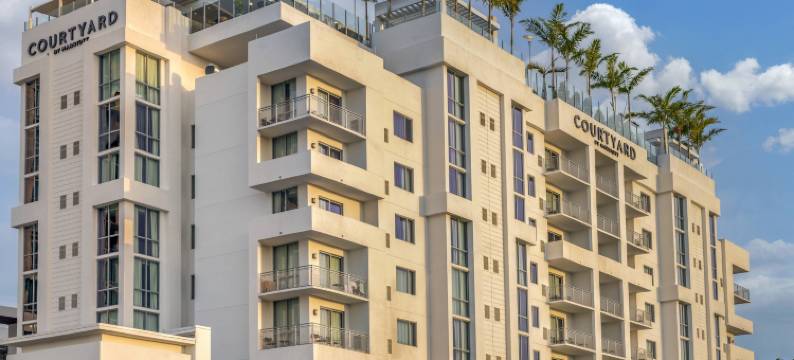 劳德代尔堡市中心万豪万怡酒店(Courtyard Fort Lauderdale Downtown)图片