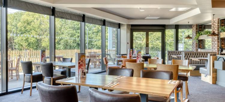 普瑞米尔酒店布里斯托尔公园大道 - M32(Premier Inn Bristol Parkway - M32)图片